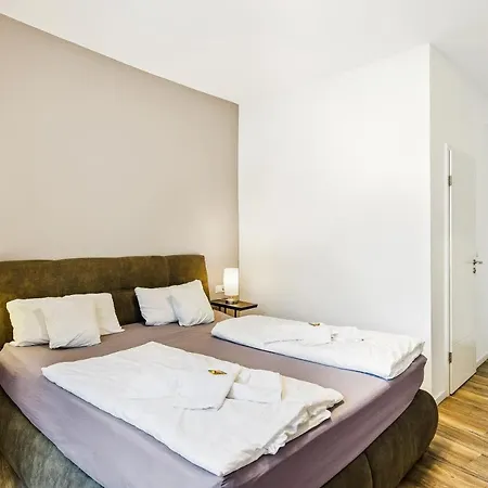 Hotel Phoenix