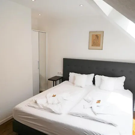 Phoenix 2* Berghausen (Karlsruhe)